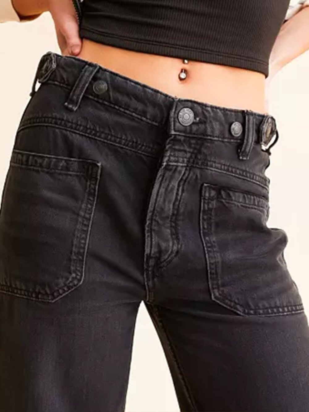 We The Free Palmer Cuffed Jeans in Black - Size 24 - Picture 7 of 13